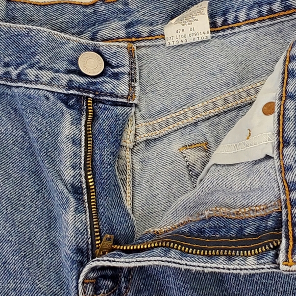 Levis 550 Vintage y2k 90s relaxed fit shorts with zipper and blank tab size 11 - Picture 5 of 12